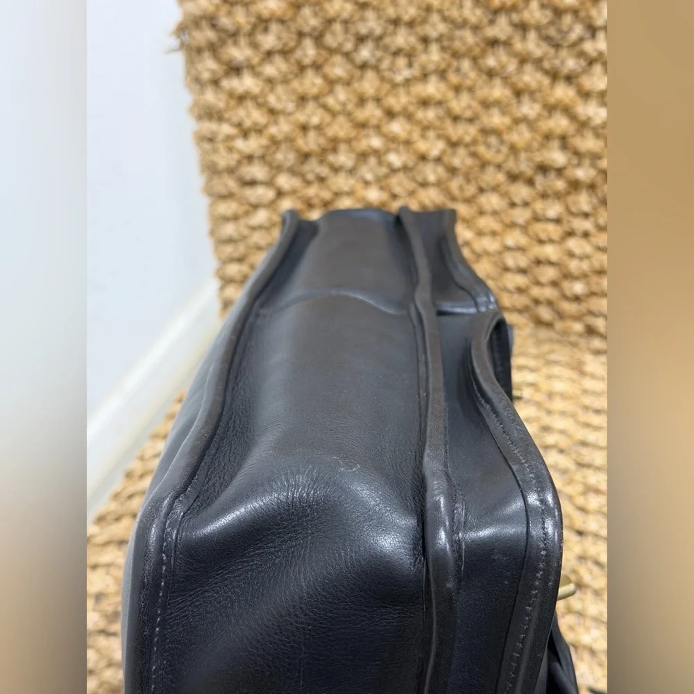 Vintage Coach Kensington Briefcase Black Leather Brass‎ Turnlock 5279